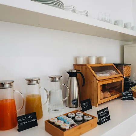 Centoquindici Rooms&suite Couette-café Montesilvano Marina