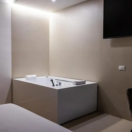 Centoquindici Rooms&suite