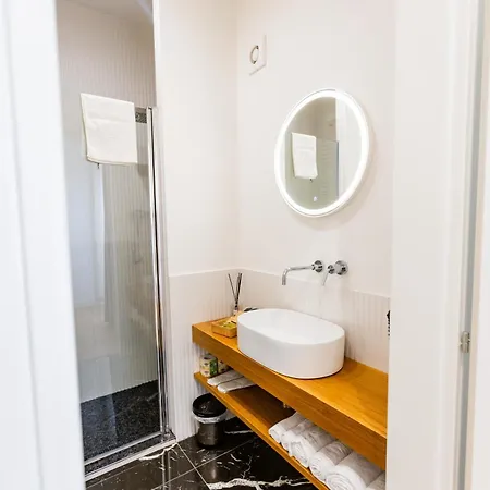 Centoquindici Rooms&suite Couette-café Montesilvano Marina