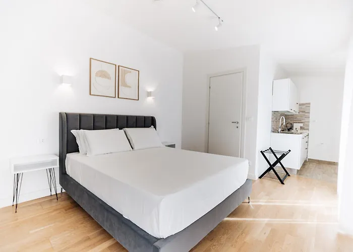 Centoquindici Rooms&suite Bed & Breakfast Montesilvano Marina