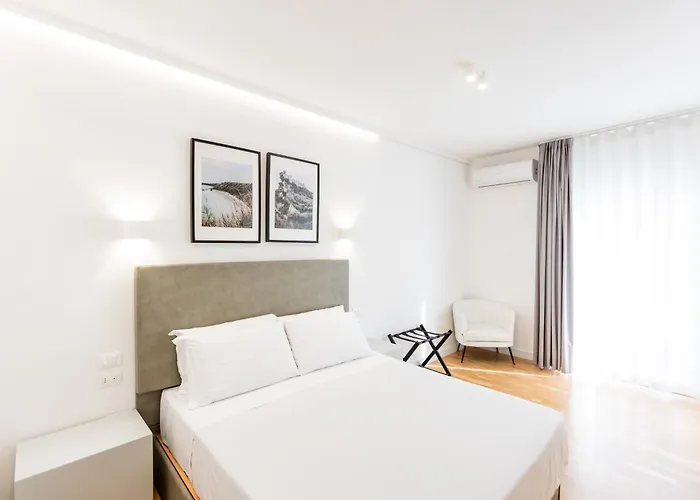 Centoquindici Rooms&suite Bed & Breakfast