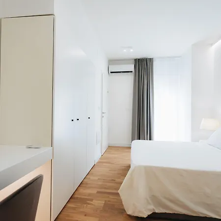 Centoquindici Rooms&suite 4*