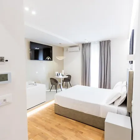 Centoquindici & 4* Montesilvano Marina