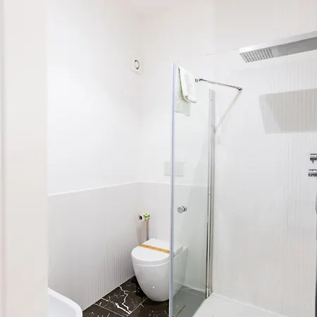 Centoquindici Rooms&suite Couette-café