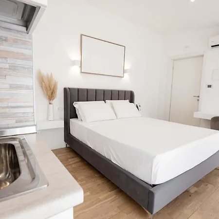 Centoquindici & Bed & Breakfast 4*