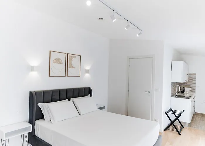 Centoquindici & Bed & Breakfast 4*