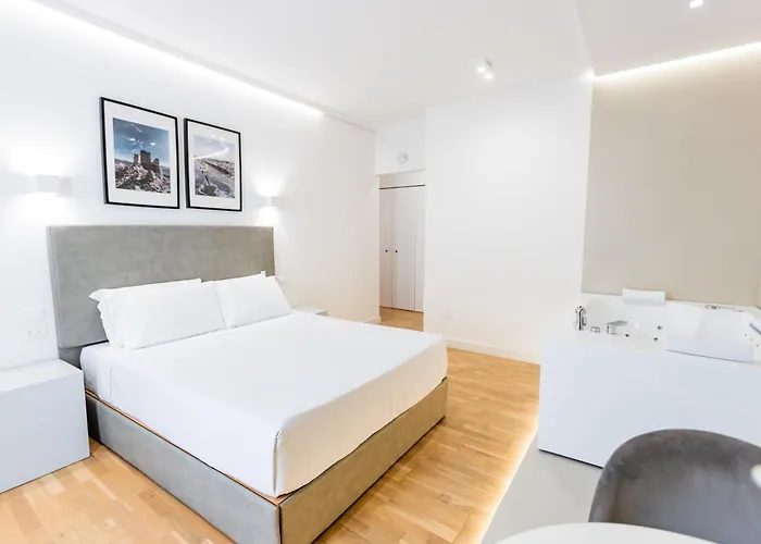 Centoquindici & Bed & Breakfast 4*